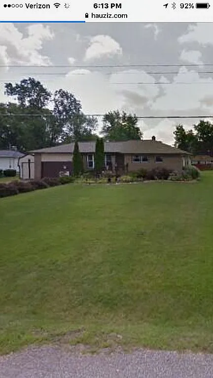 3590 Melrose Dr photo 1