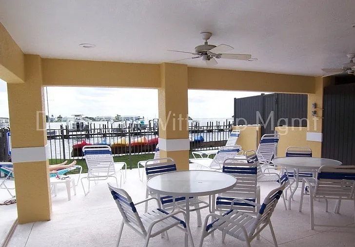 130 Banyan Bay Dr — Photo 5
