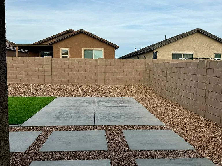 10518 W Harrigan Dr — Photo 19