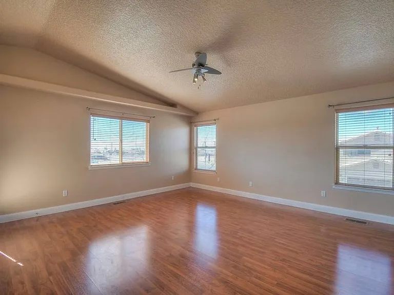7100 Dancing Eagle Ave NE — Photo 13