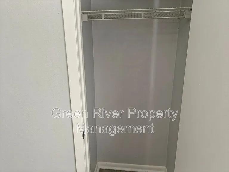2921 Mansion Rd — Photo 25