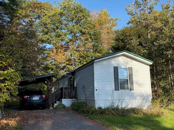 8 Raven Road, Augusta, ME 04330