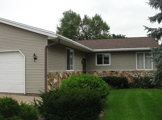 E7303A Skyline Dr, Viroqua, WI 54665