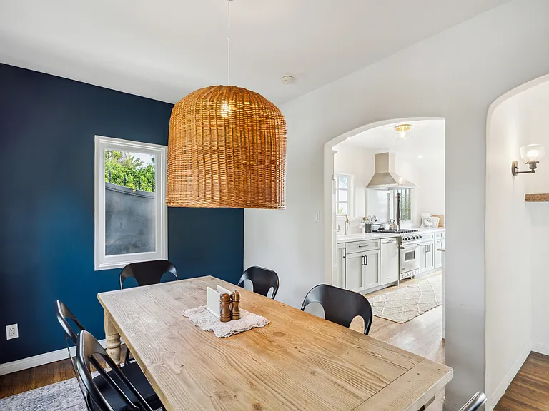 1109 Cliff Dr — Photo 17