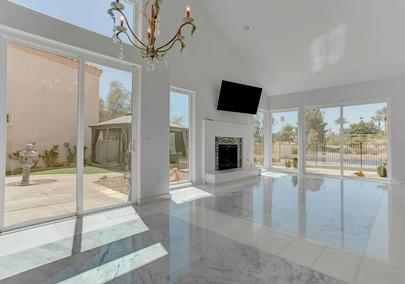 8953 Diamond Falls Drive, Las Vegas, NV 89117 — Photo 2
