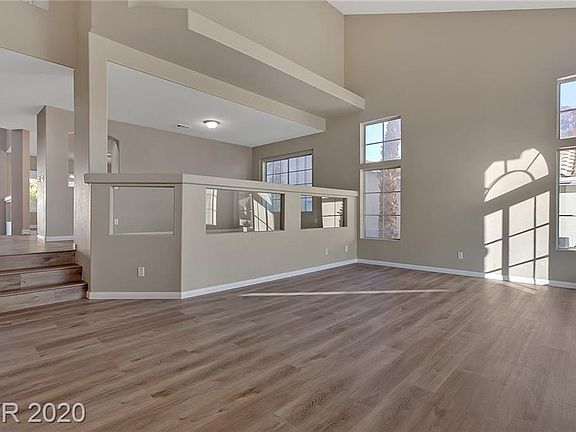 3rd image of 9062 Baysinger Dr