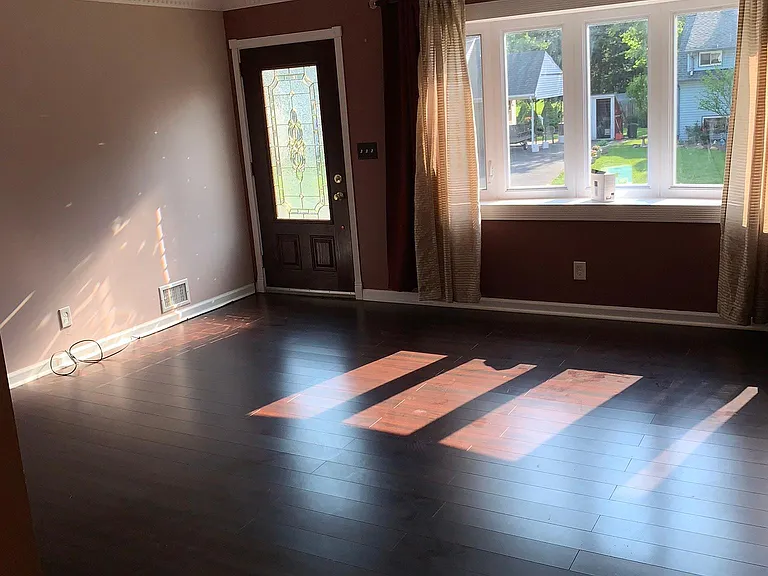 31 Meadow Rd — Photo 18
