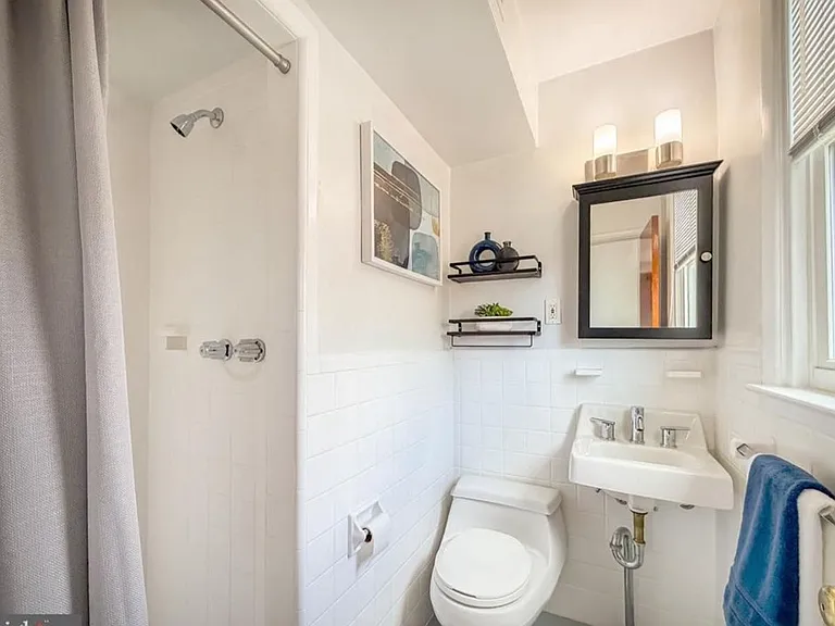2723 Solly Ave — Photo 17