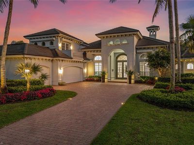 538 Riviera DR, Naples, FL, 34103
