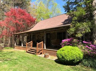 6389 Deer View Rd, Gretna, VA 24557