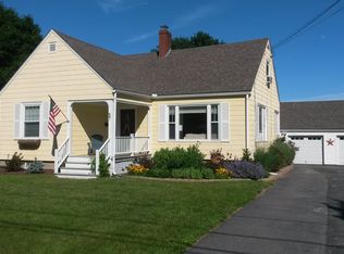 57 Moulton Rd, Hampton, NH 03842