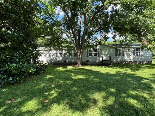 6658 Lacrosse Rd S, Ellaville, GA 31806