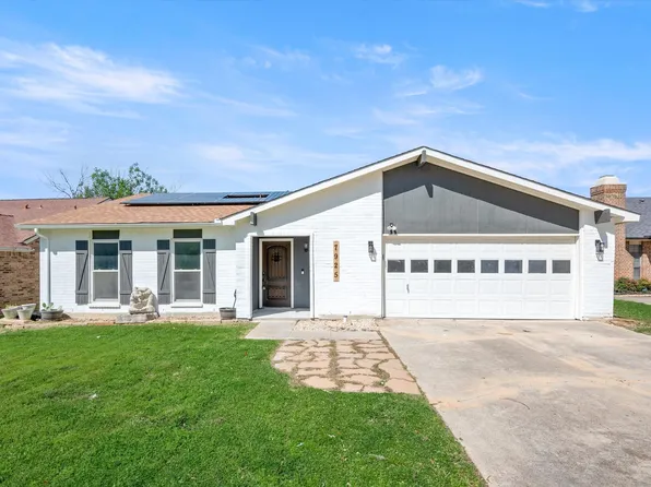 7925 Firefly Dr, Fort Worth, TX 76137