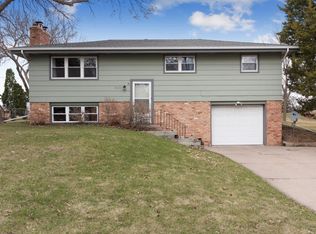 8324 46th Ave N, New Hope, MN 55428
