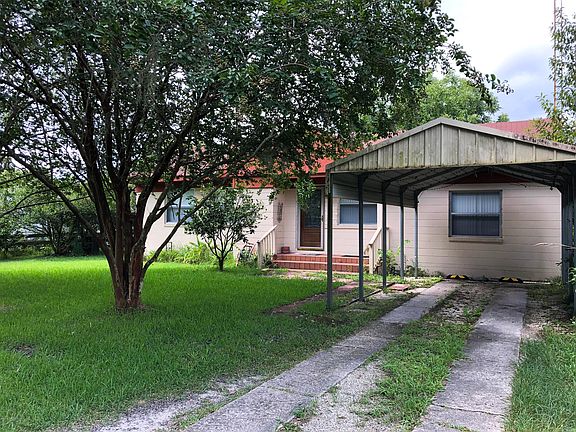 2nd image of 1342 Blanding St