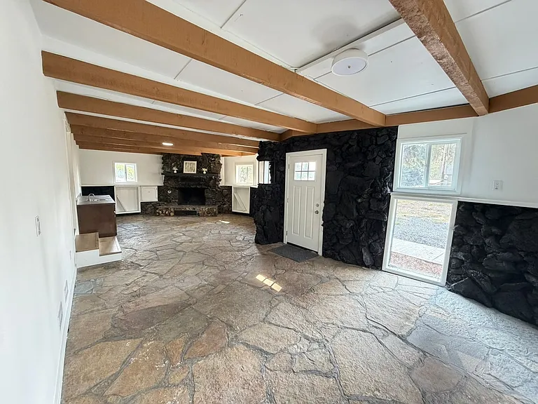 28411 Liberty Rd — Photo 49