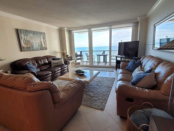 2nd image of 450 S Gulfview Blvd #1103S