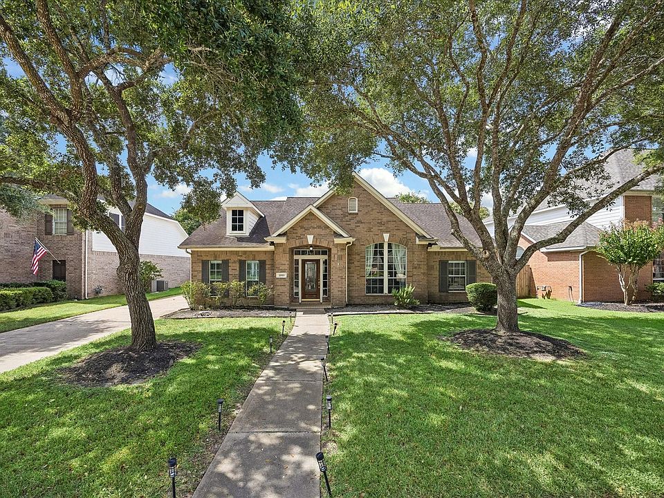 1st image of 21919 Windmill Bluff Ln