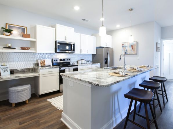 1000 Hathaway Blvd #103