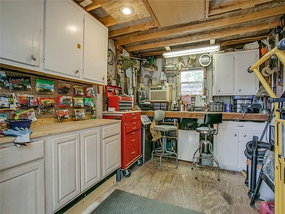 5th image of 3812 Cannonwood Dr