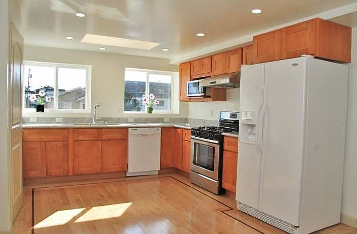 Kitchen 1