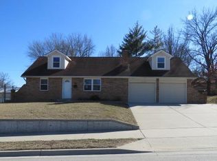 500 W Kump Ave, Bonner Springs, KS 66012
