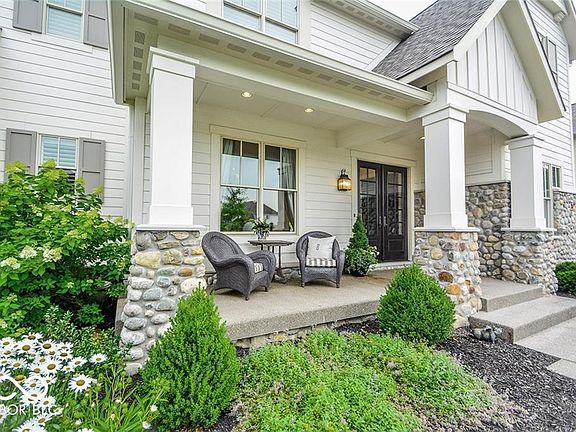 3rd image of 4150 Ridgebrook Dr