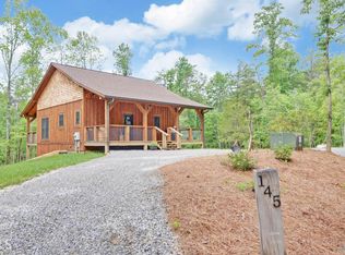 145 Bear Claw Ln, Tiger, GA 30576