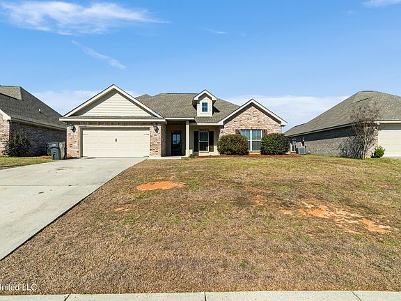 2nd image of 67 Coastal Oak