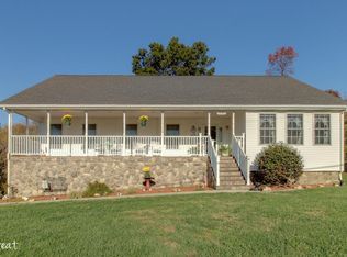 1461 Hales Ford Rd, Moneta, VA 24121