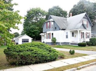 22 Belle Ave, Lowell, MA 01851