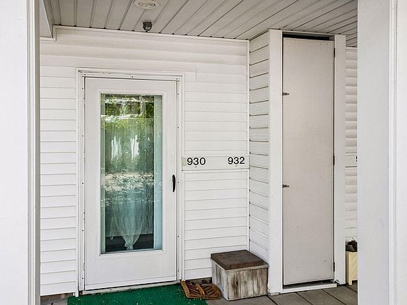 4th image of 930 Dartmouth Pl SE