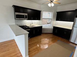 6619 Cermak Rd #1F, Berwyn, IL 60402