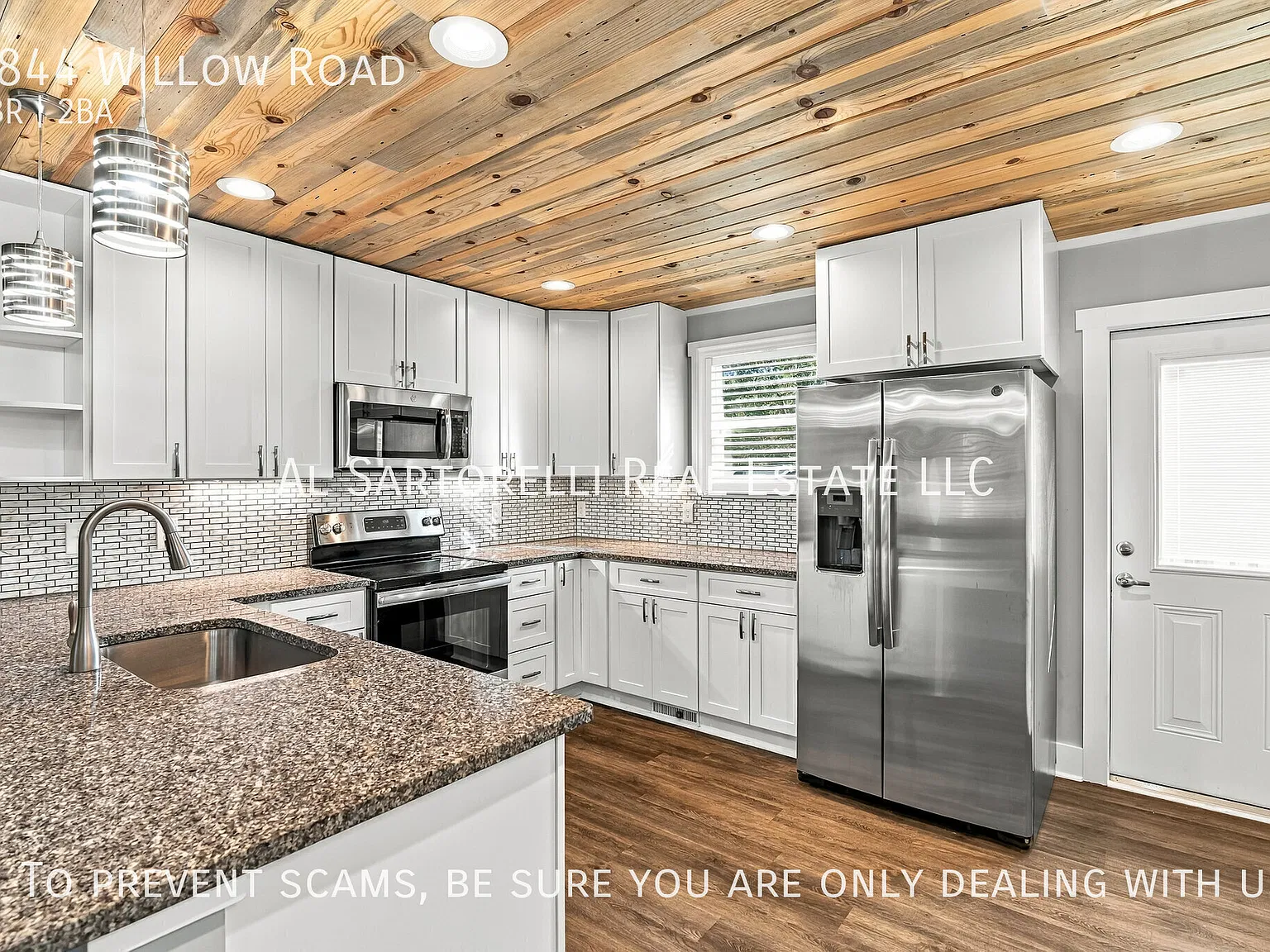 Hendersonville Home with Rustic Charm, Fenced Yard & Large Storage Shed — Photo 2