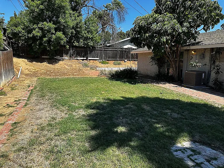 2979 Berkeley Rd — Photo 5