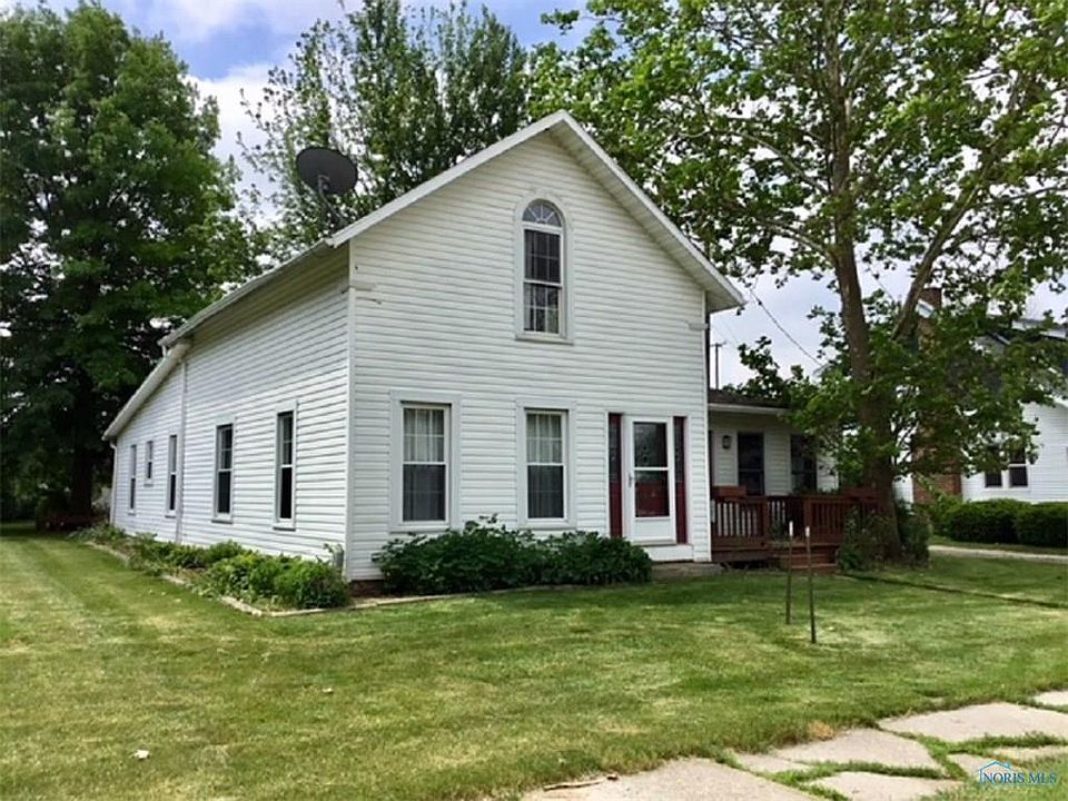 2nd image of 24053 W 2nd St