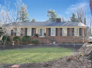 1905 Forest Valley Rd, Greensboro, NC 27410