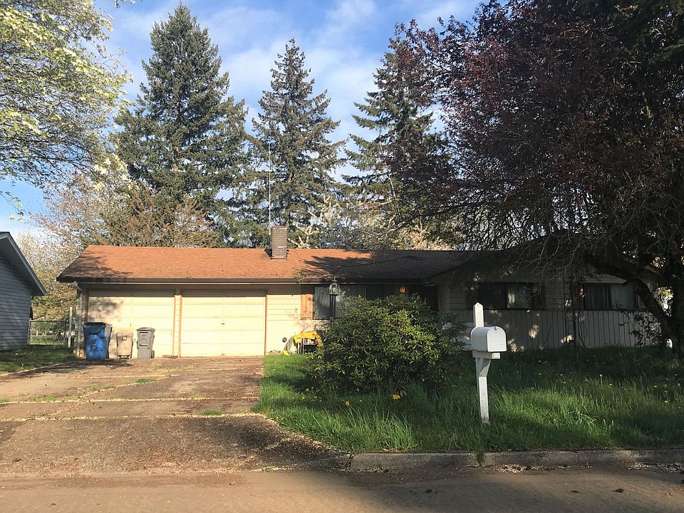 1st image of 803 SE 105th Ave