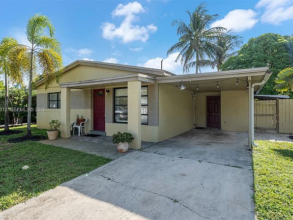 4th image of 4873 SW 44th Ter