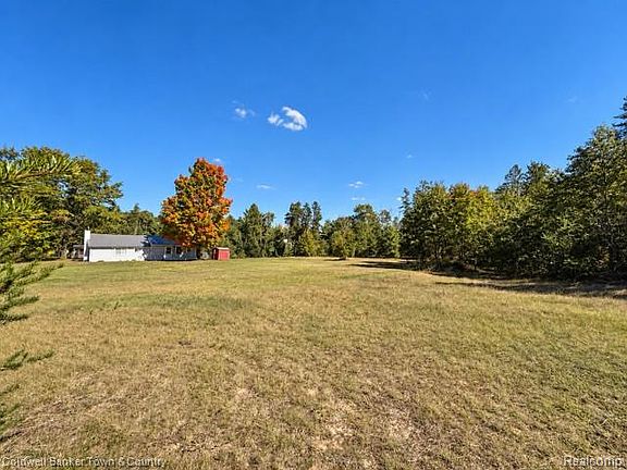 5th image of 1642 Willett Rd