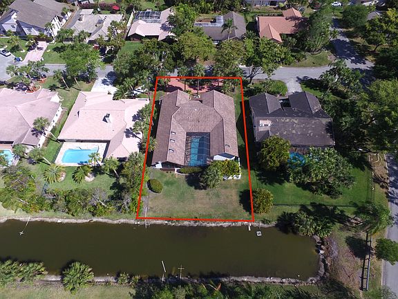 3rd image of 8820 NW 18th St