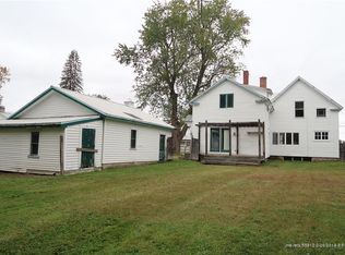 21 Park St, Madison, ME 04950
