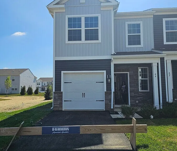 44 Elliot Ln — Photo 10