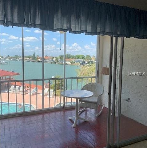 1st image of 105 Island Way APT 126