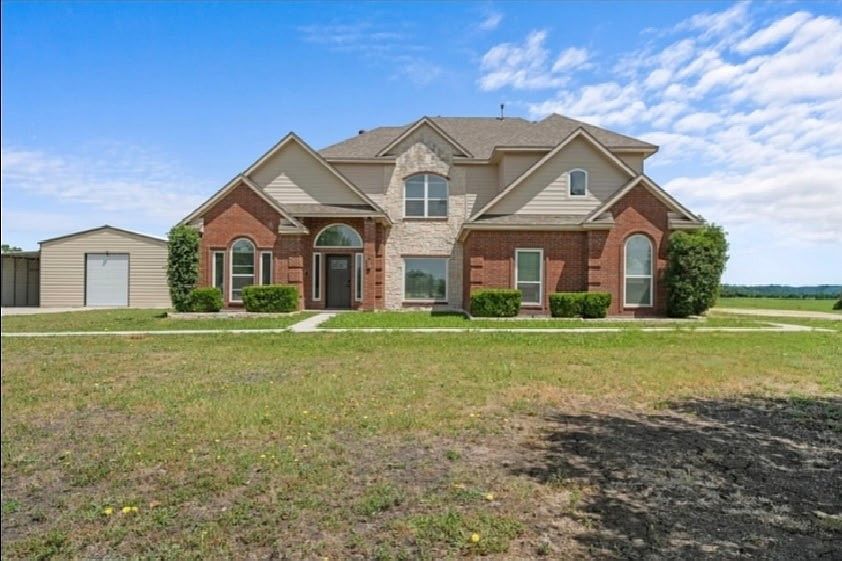 1st image of 3380 Pecan Cir