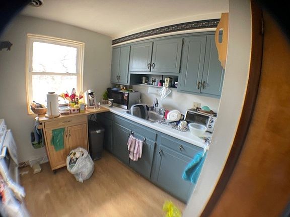 2nd image of 604-614 Bigelow St #606