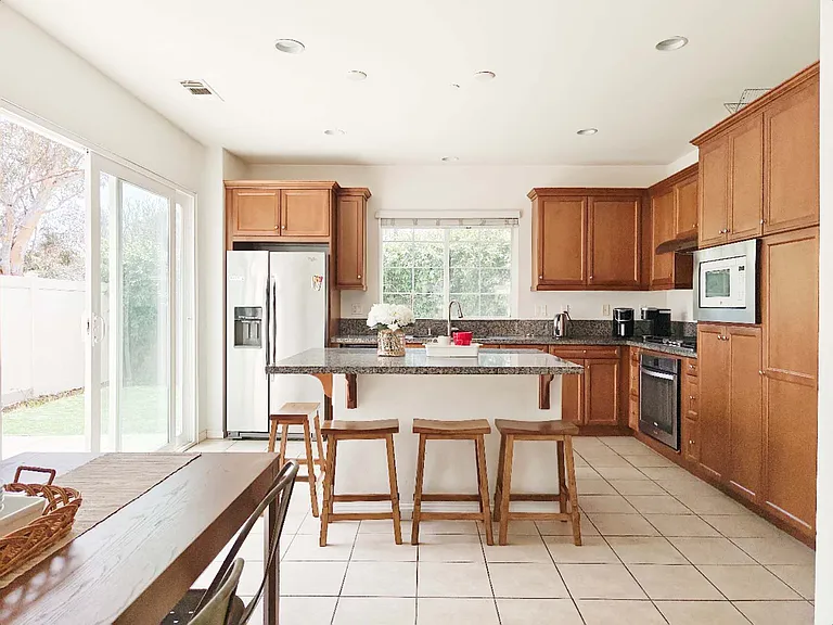 255 Golden Bear Ln — Photo 7