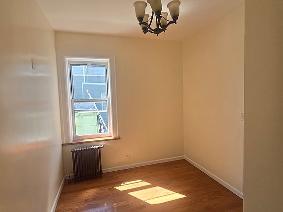 5th image of 35-44 32nd St #2F