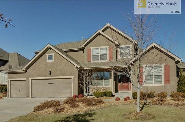 Beautifully landscaped entry.