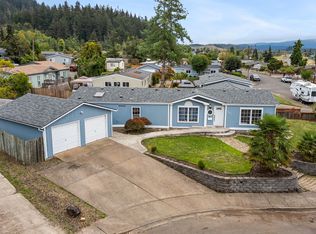 1083 S 59th St, Springfield, OR 97478